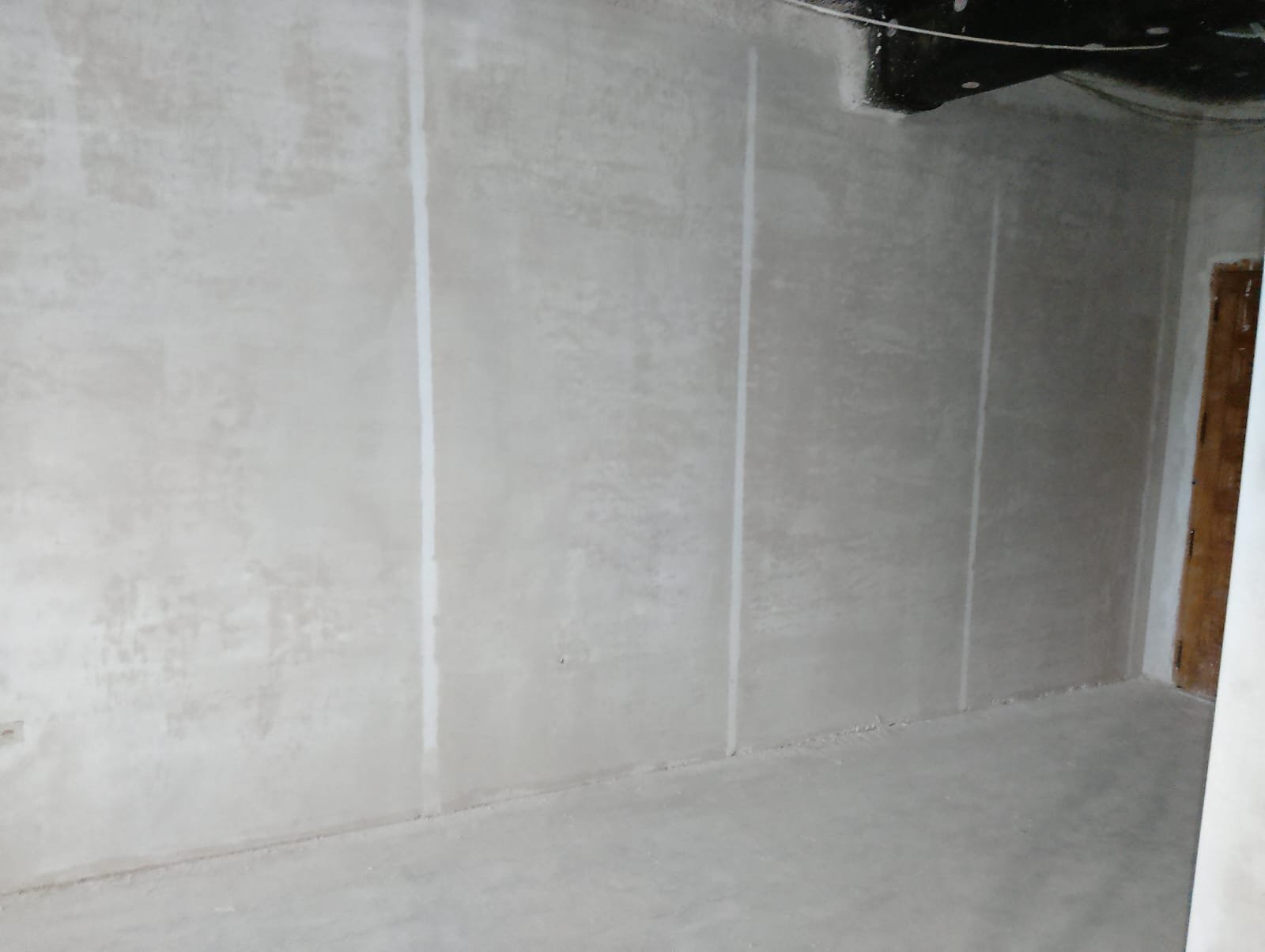 Furgoneta realizando Transportes de pianos Nacionales